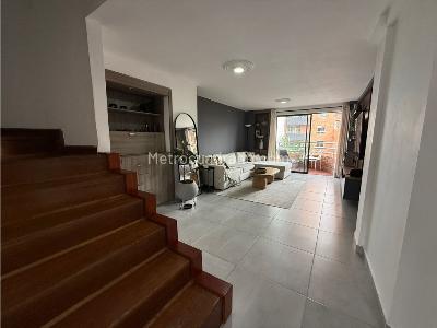 Apartamento de 3 alcobas en venta en Laureles, Medellín, 130 m² · foto 13 de 20