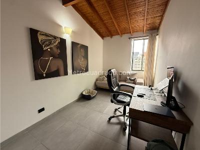 Apartamento de 3 alcobas en venta en Laureles, Medellín, 130 m² · foto 15 de 20
