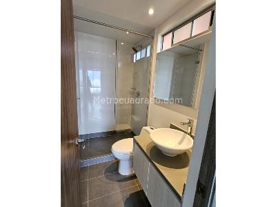 Apartamento de 3 alcobas en venta en San Jose, Sabaneta, 130 m² · foto 8 de 17