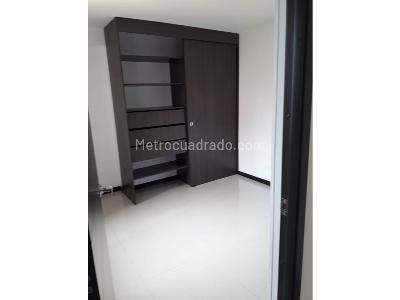 Apartamento de 3 alcobas en venta en Sabaneta, Sabaneta, 59 m² · foto 12 de 15