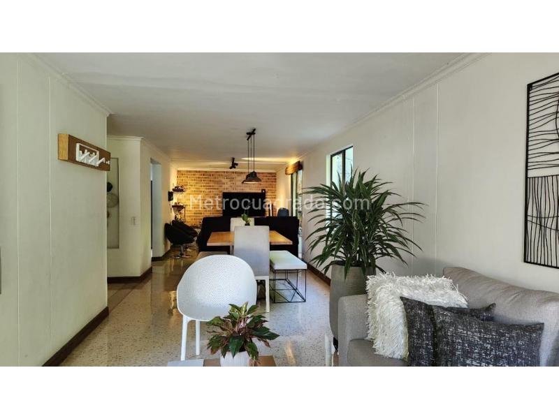 Casa – Sabaneta, Cañaveralejo - Más