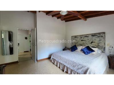 Casa de 3 alcobas en venta en Sabaneta, Sabaneta, 140 m² · foto 6 de 20