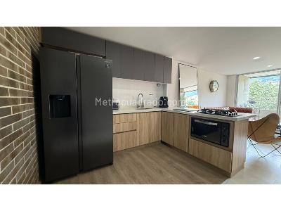 Apartamento de 2 alcobas en venta en Las Antillas, Envigado, 80 m² · foto 3 de 20