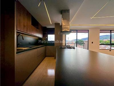 Apartamento de 4 alcobas en venta en Belen, Medellín, 200 m² · foto 3 de 20
