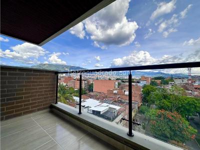 Apartamento de 4 alcobas en venta en Belen, Medellín, 200 m² · foto 12 de 20