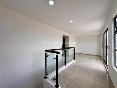 Apartamento de 4 alcobas en venta en Belen, Medellín, 200 m² · foto 16 de 20