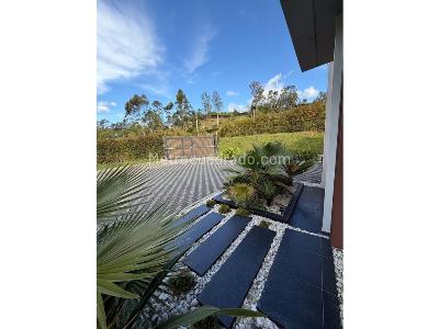 Casa de 5 alcobas en venta en Rionegro, Rionegro, 2000 m² · foto 9 de 20