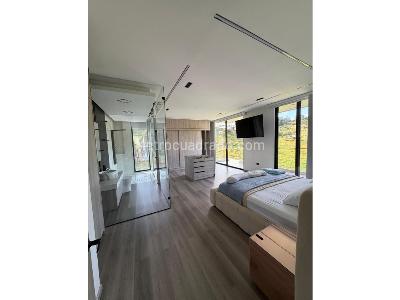 Casa de 5 alcobas en venta en Rionegro, Rionegro, 2000 m² · foto 18 de 20