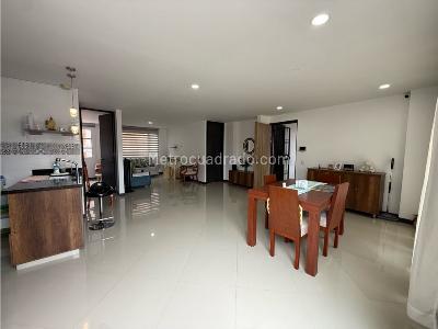 Apartamento de 2 alcobas en venta en Belen, Medellín, 77 m² · foto 4 de 16