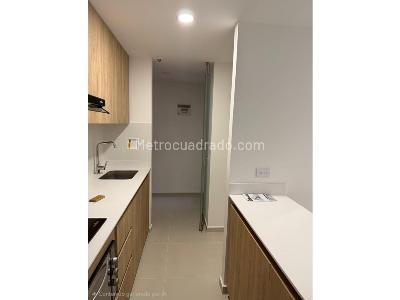 Apartamento de 3 alcobas en venta en Sabaneta, Sabaneta, 62 m² · foto 2 de 20