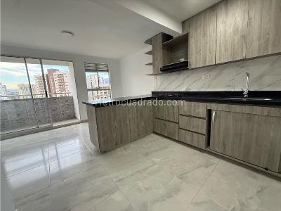 Apartamento en venta en Calasanz, Medellín · foto 2 de 14