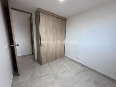 Apartamento en venta en Calasanz, Medellín · foto 7 de 14