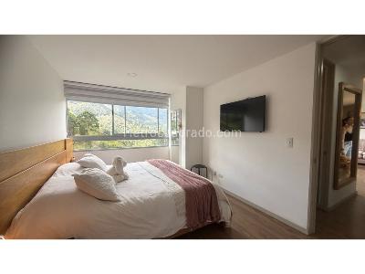 Apartamento de 2 alcobas en venta en Las Lomitas, Sabaneta, 62 m² · foto 13 de 20