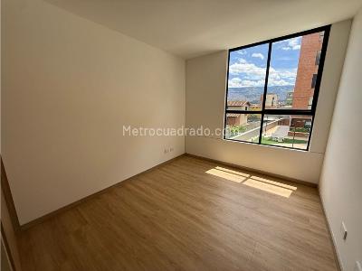 Apartamento de 3 alcobas en venta en Belen, Medellín, 108 m² · foto 11 de 13