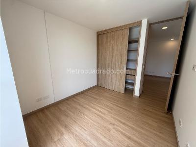 Apartamento de 3 alcobas en venta en Belen, Medellín, 108 m² · foto 12 de 13