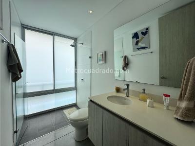 Casa de 3 alcobas en venta en Aguacatal, Cali, 444 m² · foto 19 de 20