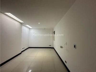 Apartamento de 4 alcobas en venta en Pance \ Comuna 22, Cali, 222 m² · foto 6 de 18