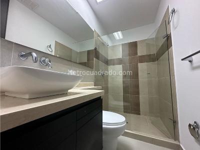 Apartamento de 4 alcobas en venta en Pance \ Comuna 22, Cali, 222 m² · foto 13 de 18