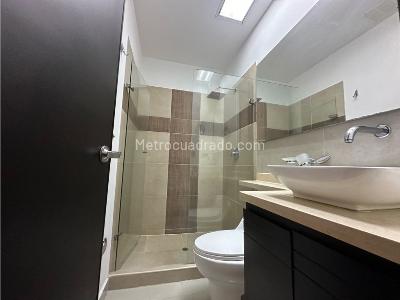 Apartamento de 4 alcobas en venta en Pance \ Comuna 22, Cali, 222 m² · foto 15 de 18