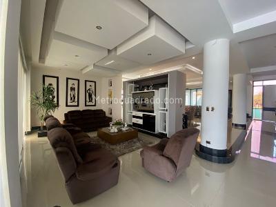 Casa de 4 alcobas en venta en Pance, Cali, 1070 m² · foto 5 de 13