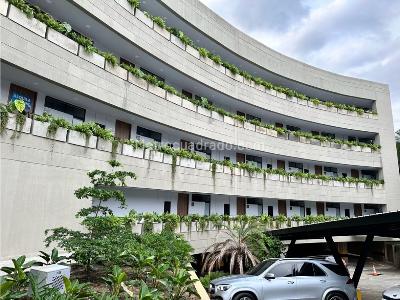 Apartamento de 2 alcobas en venta en Ciudad Jardin, Cali, 124 m² · foto 2 de 20