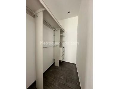 Apartamento de 2 alcobas en venta en Ciudad Jardin, Cali, 124 m² · foto 13 de 20