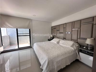 Apartamento de 3 alcobas en venta en Cuarto De Legua, Cali, 168 m² · foto 13 de 18