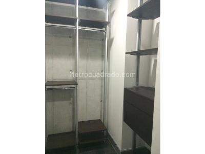 Apartamento de 1 alcoba en venta en Ciudad Jardin / Comuna 22, Cali, 51 m² · foto 8 de 12