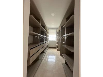 Apartamento de 4 alcobas en venta en Pance, Cali, 404 m² · foto 18 de 20