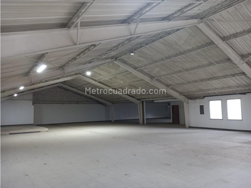 Bodega en Arriendo, Salomia, Cali – další