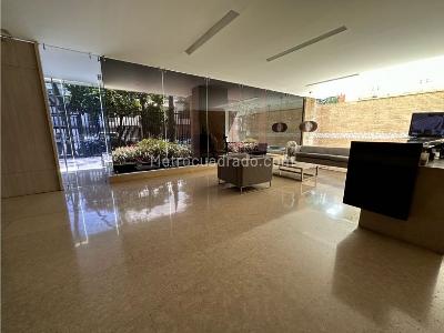Apartamento de 4 alcobas en venta en Santa Rita, Cali, 305 m² · foto 3 de 17