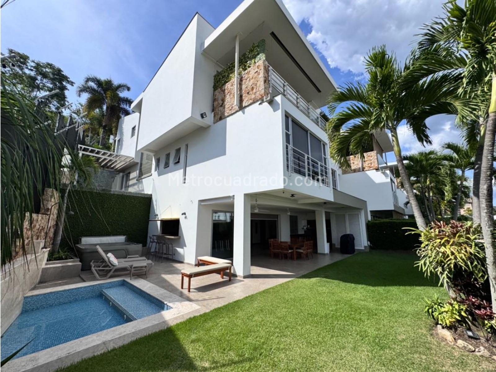 Casa de 4 habitaciones en venta en Los Cristales, Cali — imagen 1 de 20
