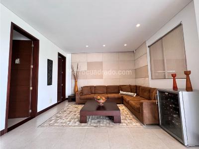 Casa de 4 alcobas en venta en Cristales, Cali, 510 m² · foto 8 de 20