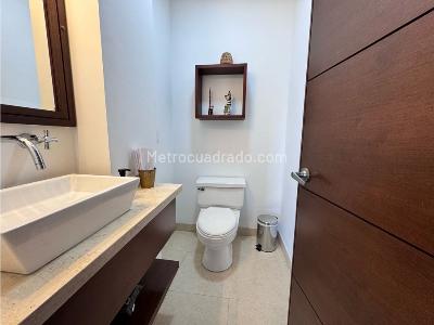 Casa de 4 alcobas en venta en Cristales, Cali, 510 m² · foto 11 de 20