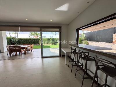 Casa de 4 alcobas en venta en Cristales, Cali, 510 m² · foto 12 de 20
