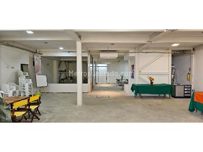 Casa de 5 alcobas en venta en Santa Teresita, Cali, 440 m² · foto 10 de 14