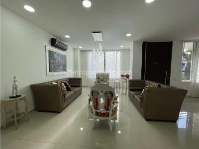 Casa de 5 alcobas en venta en Pance, Cali, 1150 m² · foto 3 de 20