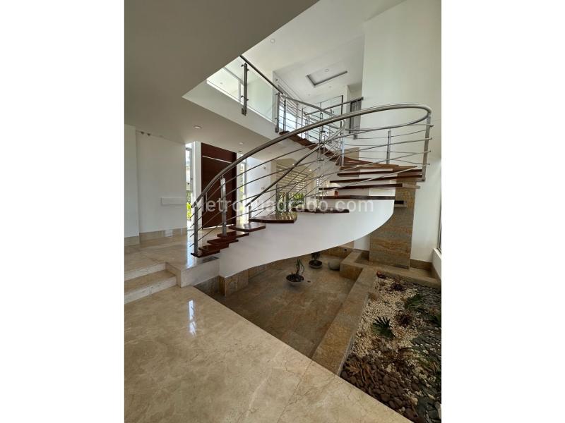 Casa en Venta, Ciudad Jardin, Cali - Więcej