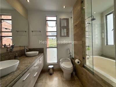 Apartamento de 3 alcobas en venta en Cristales, Cali, 202 m² · foto 12 de 20