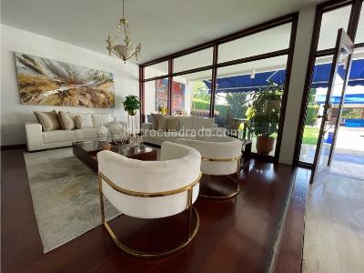 Casa de 5 alcobas en venta en Ciudad Jardin, Cali · foto 3 de 20