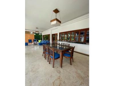 Casa de 5 alcobas en venta en Ciudad Jardin, Cali · foto 19 de 20