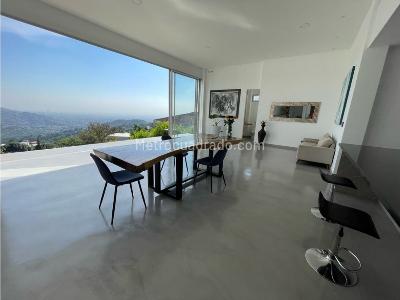 Casa de 5 alcobas en venta en La Reforma, Cali, 1600 m² · foto 3 de 20