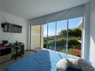 Casa de 5 alcobas en venta en La Reforma, Cali, 1600 m² · foto 10 de 20