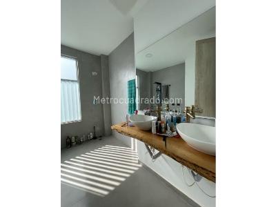 Casa de 5 alcobas en venta en La Reforma, Cali, 1600 m² · foto 11 de 20