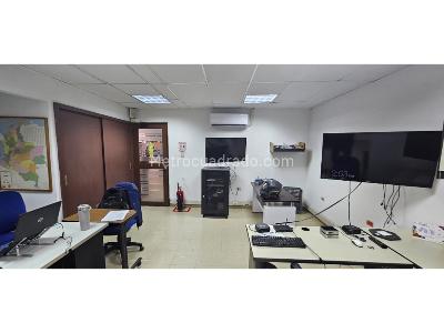 Casa de 5 alcobas en venta en San Vicente, Cali, 755 m² · foto 14 de 20