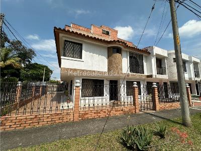 Casa de 4 alcobas en venta en Las Mercedes, Palmira, 190 m² · foto 2 de 12