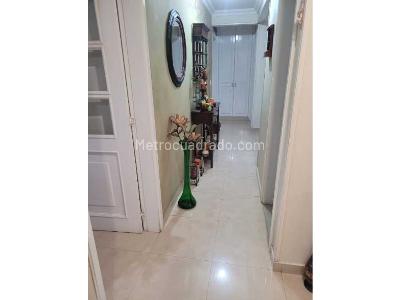 Casa de 5 alcobas en venta en Bretaña, Cali, 170 m² · foto 4 de 13
