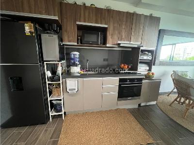 Apartamento de 1 alcoba en venta en Ciudad Jardin / Comuna 22, Cali, 78 m² · foto 8 de 20