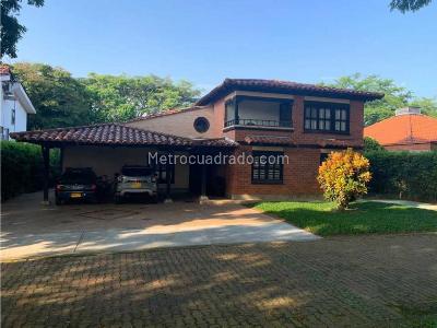 Casa de 4 alcobas en venta en Pance \ Comuna 22, Cali, 800 m² · foto 2 de 20