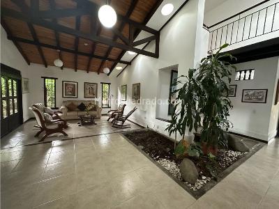 Casa de 4 alcobas en venta en Pance \ Comuna 22, Cali, 800 m² · foto 4 de 20
